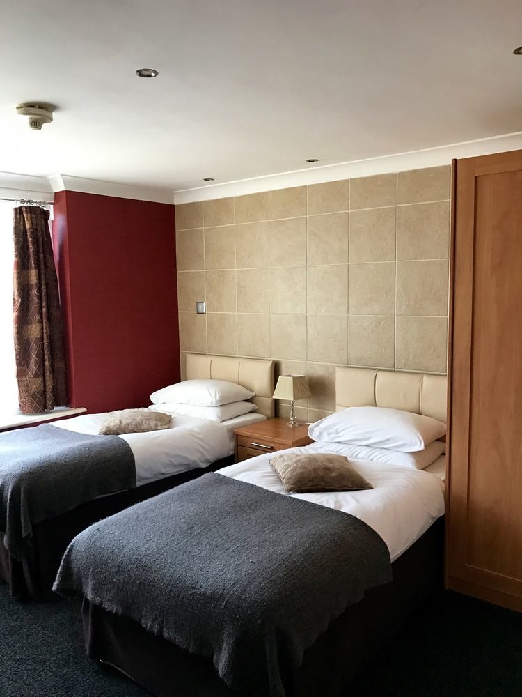 Elizabeth House Hotel Bracknell Ngoại thất bức ảnh